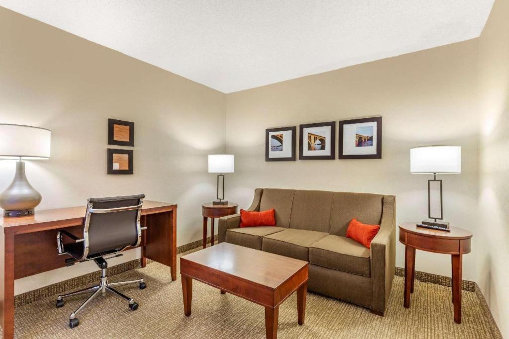 Comfort Inn Quantico Stafford Eksteriør billede